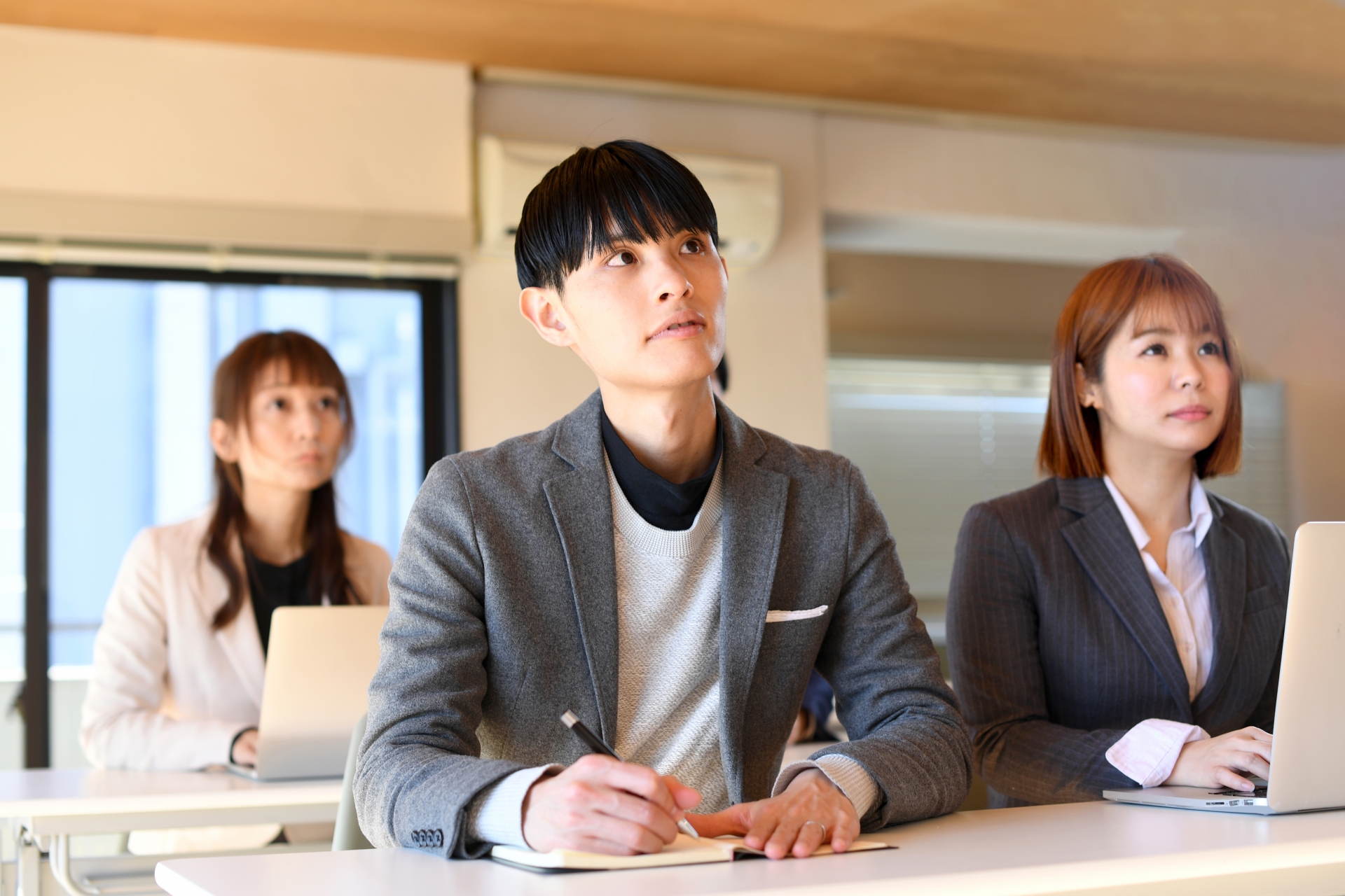 日本のIT人材、なぜ“数”は増えても“層”が薄いのか―「人手不足=チャンス」ではなく、「構造を知ること」が第一歩―